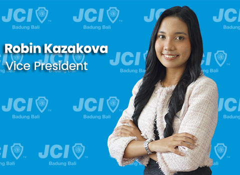 Robin Kazakova